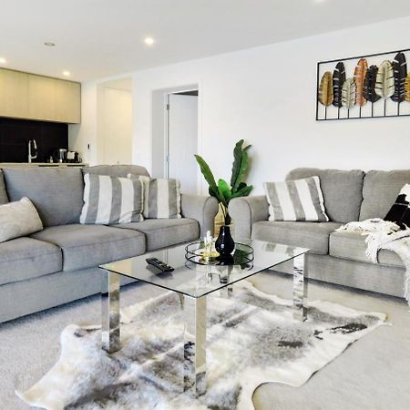 Executive Living In Bluewater Lägenhet Queenstown Exteriör bild