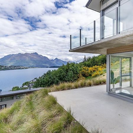 Executive Living In Bluewater Lägenhet Queenstown Exteriör bild